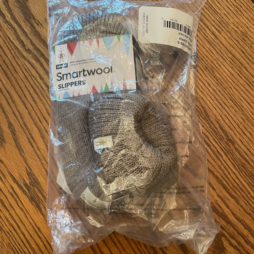 Smartwool Gray Knit Merino Slippers